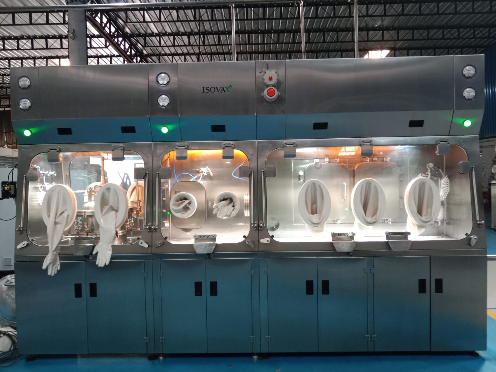 Pharmaceutical Isolator
