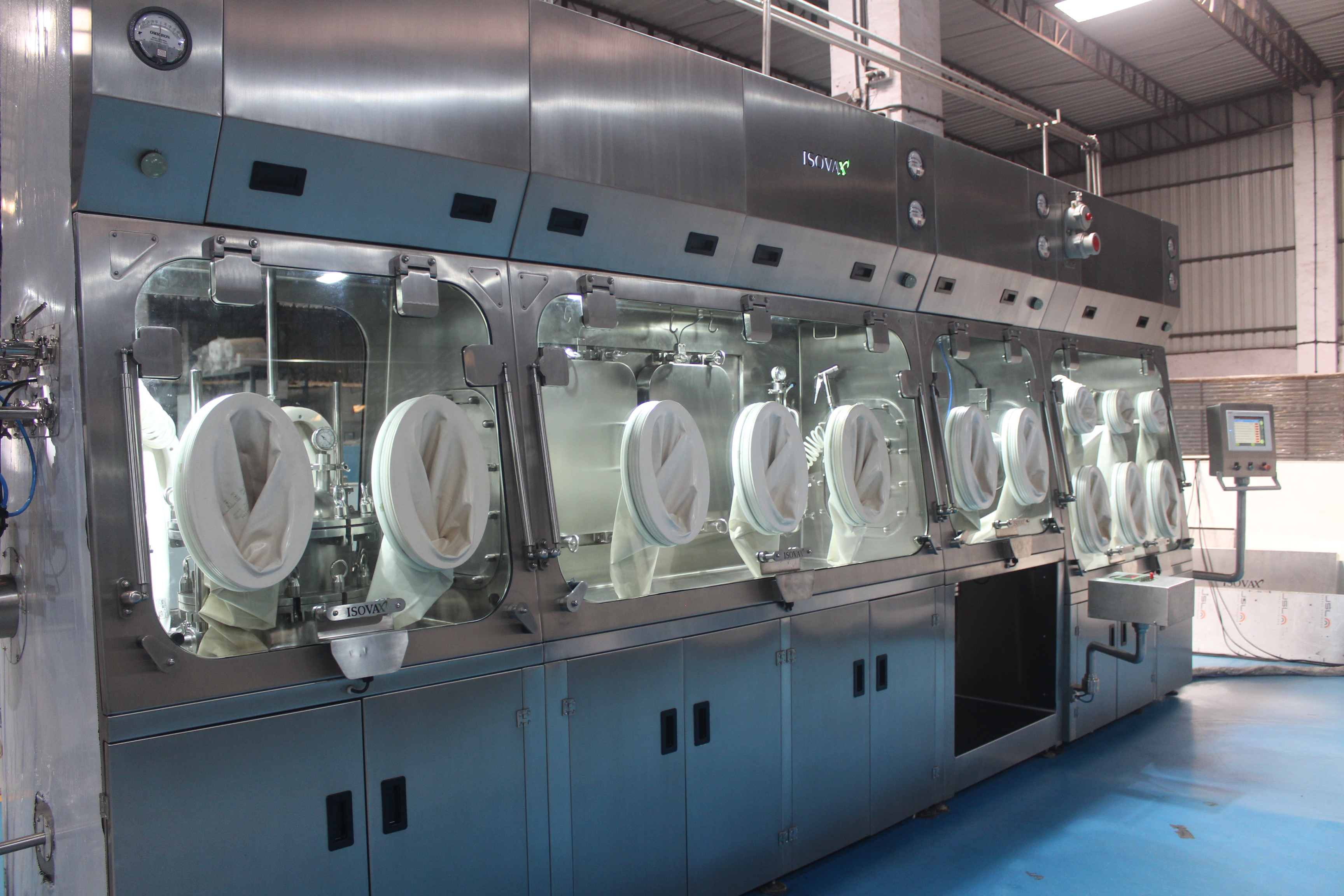 Pharmaceutical Isolator